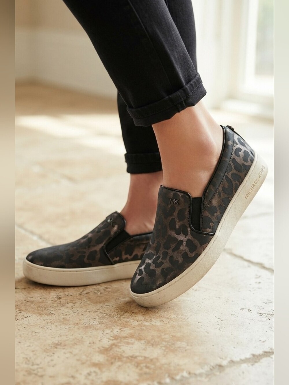 Michael Kors Camo Slip-On Sneakers Size 6 Leather Platform Shoes